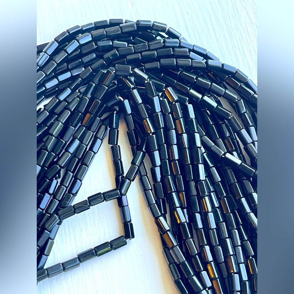 Vintage Czech glass beads! Shiny black color